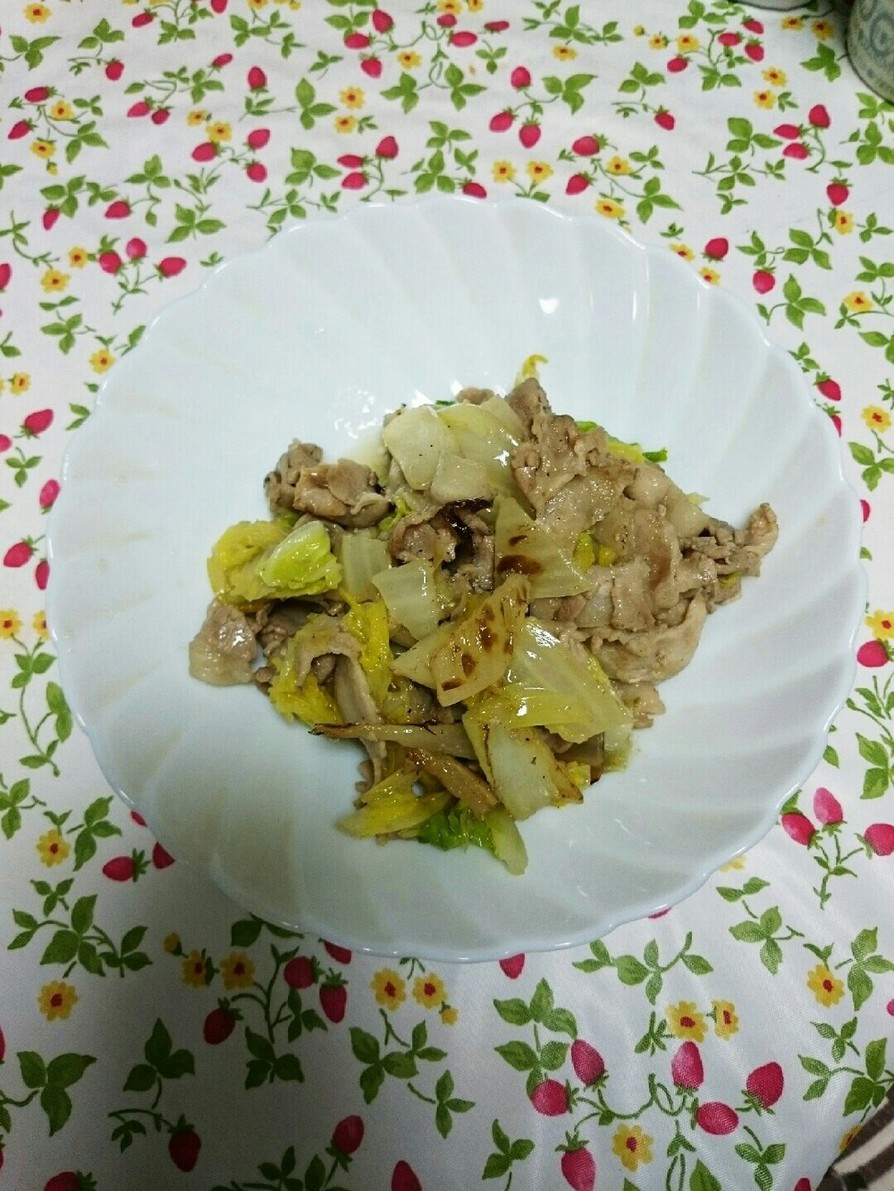 豚バラ肉と白菜の鍋キューブ炒めの画像
