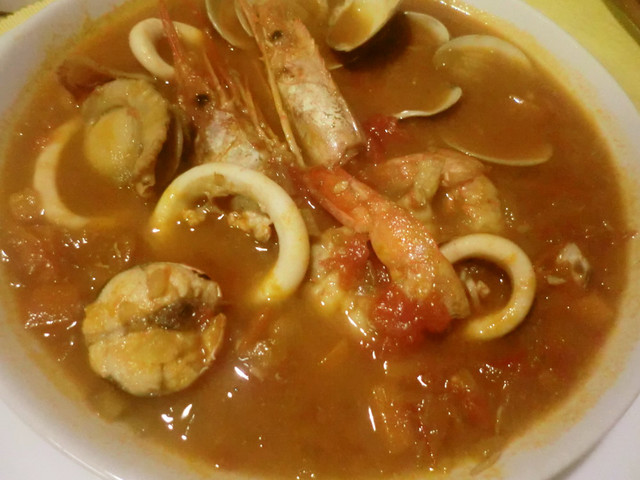 魚介類の旨み凝縮 ブイヤベース風 レシピ 作り方 By ハッピーな料理番 クックパッド 簡単おいしいみんなのレシピが356万品