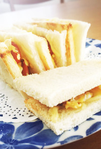卵とソーセージの簡単サンドイッチ！