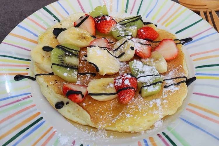 フルーツたっぷりパンケーキ レシピ 作り方 By Tomo3043 クックパッド 簡単おいしいみんなのレシピが373万品