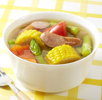 夏がいっぱいスープ野菜の写真