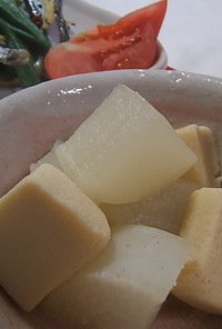 ひとくち高野豆腐と大根の煮物