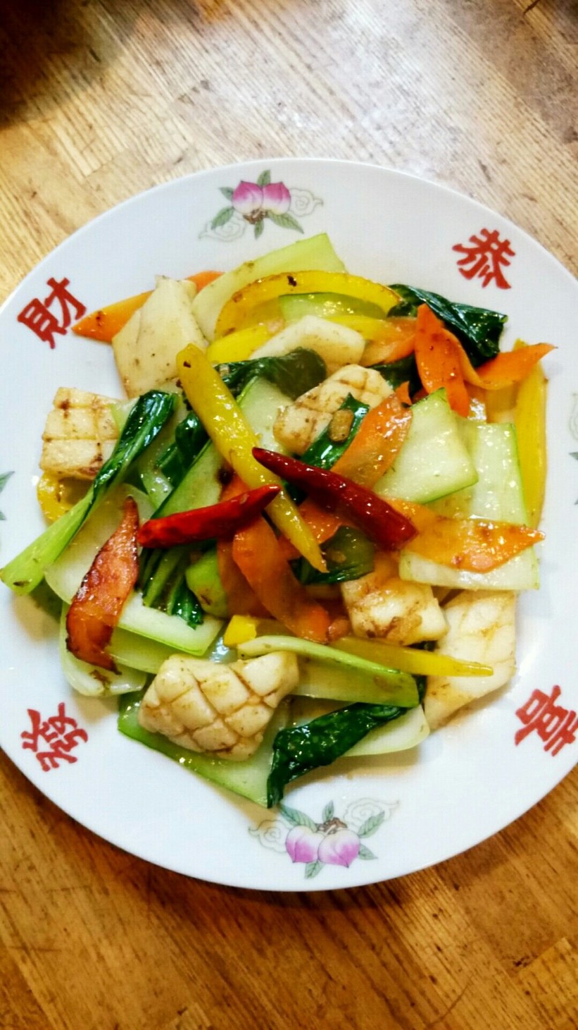 イカとチンゲン菜のXO醤炒め by KUNKUN1978 【クックパッド】 簡単おいしいみんなのレシピが349万品