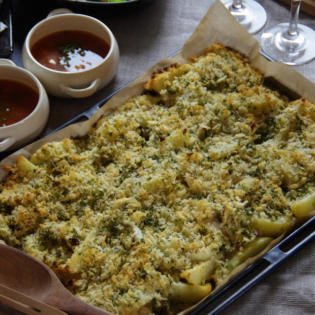 オーブン任せ 鶏肉じゃがいものパン粉焼き レシピ 作り方 By ちゅんまっち クックパッド 簡単おいしいみんなのレシピが357万品