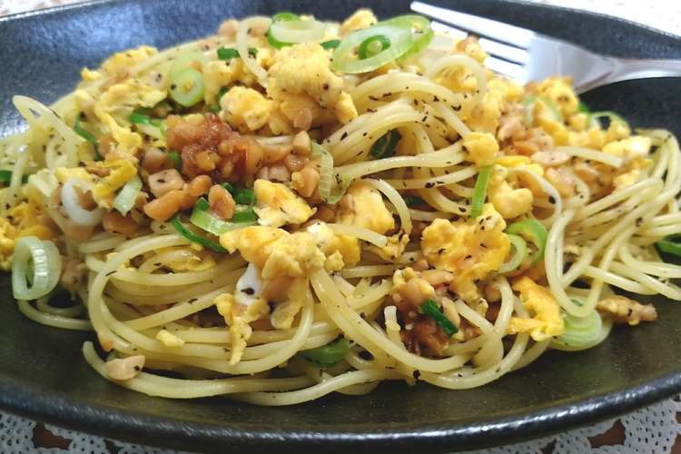 簡単ランチ 炒り卵納豆のゆかりパスタ レシピ 作り方 By もへほっぺ クックパッド 簡単おいしいみんなのレシピが373万品
