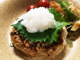 塩麹でヘルシーお豆腐ハンバーグ