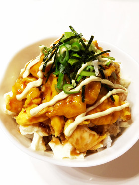包丁いらず♪豆腐のフワ卵甘辛マヨ丼♡