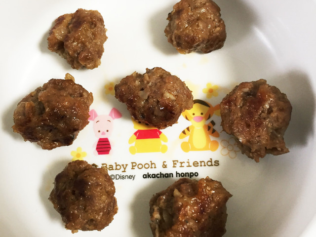 離乳食中期 後期 手づかみ牛肉ハンバーグ レシピ 作り方 By くまちーʕ ᴥ ʔ クックパッド 簡単おいしいみんなのレシピが365万品