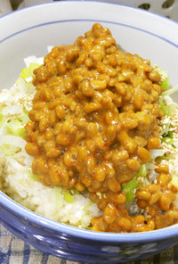 “アカン”くない飯：白炒りゴマの納豆ご飯
