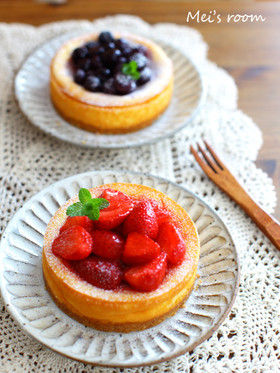 簡単フルーツソースとベイクドチーズケーキ