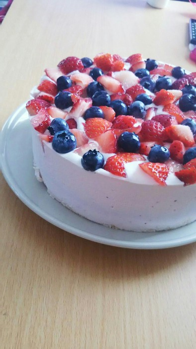 簡単ブルーベリーレアチーズケーキの写真