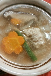 鶏胸肉ふわふわ(^^)つくねスープ