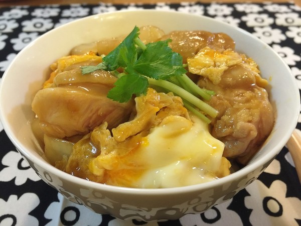 初めてでも簡単♪ふわとろ卵の親子丼