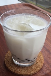 ココナッツミルク(タピオカ入り)