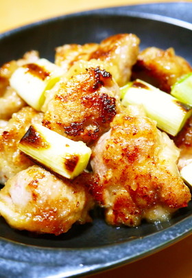 鶏もも肉がぷりぷり!焼き鳥風ゆず胡椒焼き
