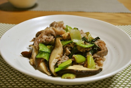 豚肉と青梗菜と椎茸の中華炒めの画像