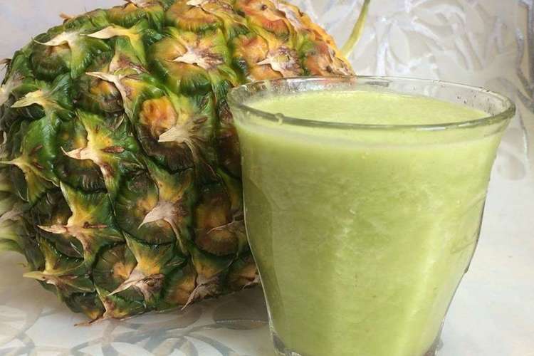 春菊とパイナップルのスムージー レシピ 作り方 By マダムkei クックパッド
