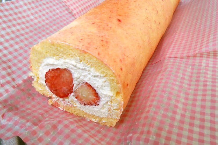 まるごといちごのロールケーキ レシピ 作り方 By にゃんこの部屋 クックパッド 簡単おいしいみんなのレシピが350万品