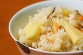鶏味塩 de たけのこごはん