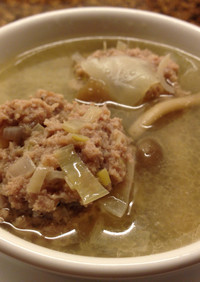 簡単☆ジューシー豚挽肉団子スープ
