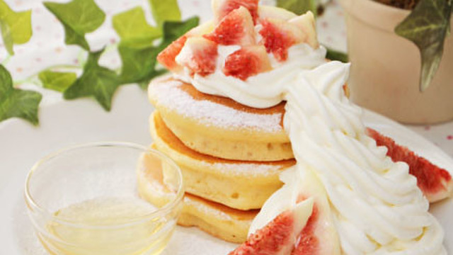 自家製パンケーキ ヨーグルトクリーム添え レシピ 作り方 By Shinku クックパッド 簡単おいしいみんなのレシピが349万品