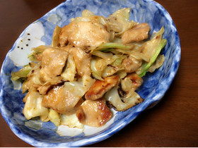 キャベツとムネ肉のマヨポン炒め