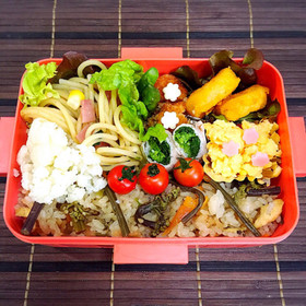 わらびの炊きこみごはん弁当
