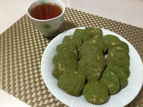 卵不使用のサクサク豆乳抹茶クッキー