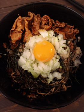 混ぜるだけ 簡単本格油そば!