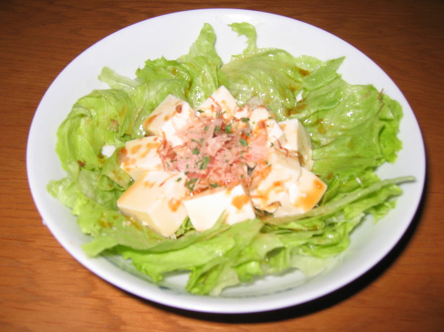 豆腐とレタスの簡単サラダの画像