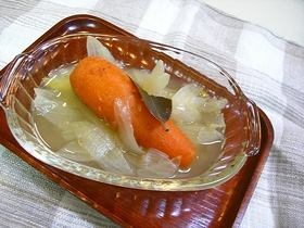 丸ごと人参スープ