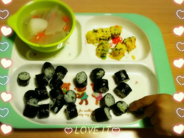おにぎりのワ 離乳食 手づかみ練習に レシピ 作り方 By もぉちゃんママ クックパッド 簡単おいしいみんなのレシピが352万品 おにぎりのワ 離乳食 手づかみ練習に レシピ 作り方 By もぉちゃんママ クックパッド 簡単おいしいみんなのレシピが352万品