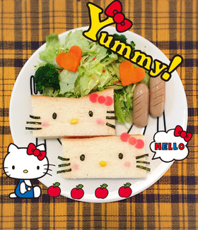キティちゃんのサンドイッチ