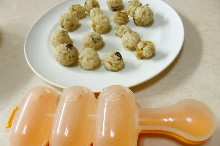 ふりふりおにぎり型で簡単まんまるおにぎり レシピ 作り方 By ぶどうなすび クックパッド 簡単おいしいみんなのレシピが349万品