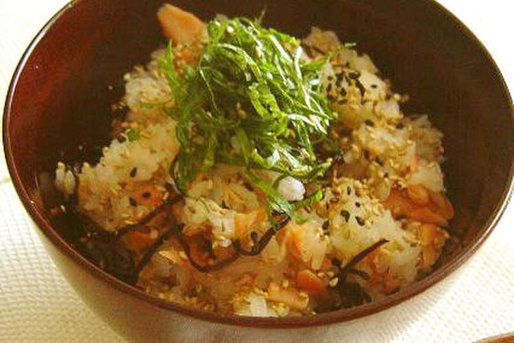 塩鮭と塩昆布で 安い 簡単まぜご飯 レシピ 作り方 By Heizi クックパッド