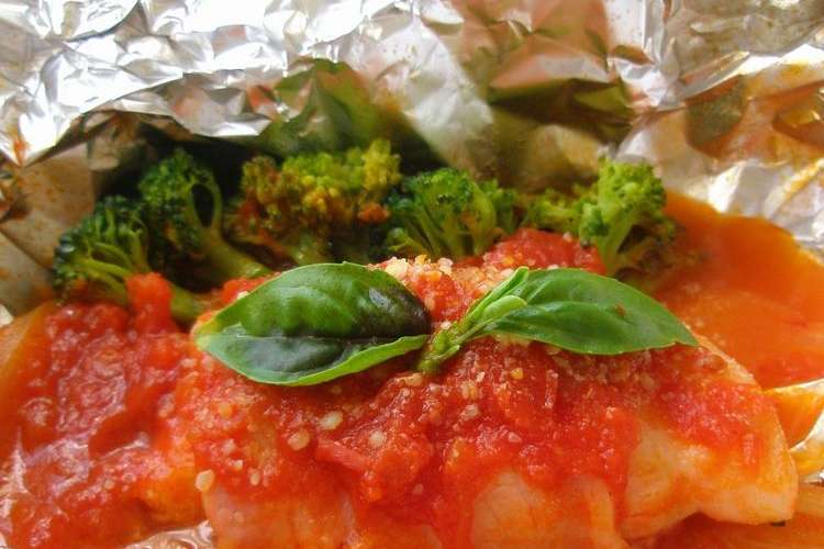 地中海風白身魚のトマトソース ホイル焼き レシピ 作り方 By キャラメリーナ クックパッド 簡単おいしいみんなのレシピが353万品