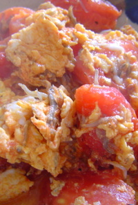 完熟トマトと玉子の炒め物