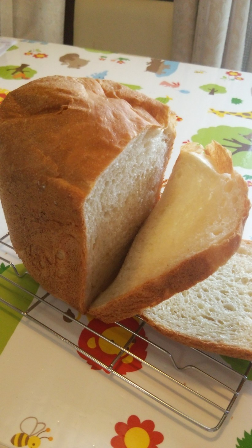 牛乳・バター無し、HB食パン。の画像
