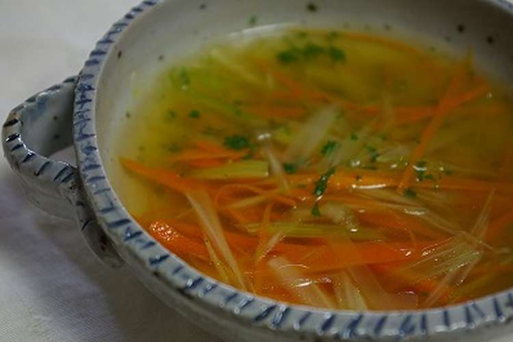簡単 セロリとニンジンのスープ レシピ 作り方 By Keimama クックパッド 簡単おいしいみんなのレシピが349万品