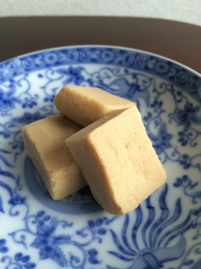 しっかり味の高野豆腐の写真