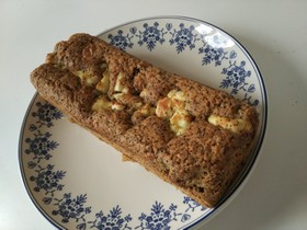 オーツブランの紅茶風味パウンドケーキ