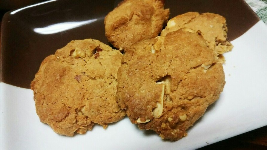 ココナッツオイルでサクサクナッツクッキーの画像