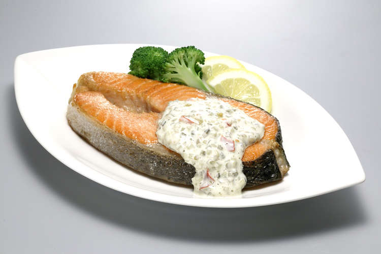 超簡単 鮭のムニエルタルタルソース レシピ 作り方 By S O讃陽食品工業 クックパッド 簡単おいしいみんなのレシピが353万品