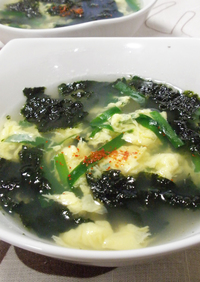 韓国海苔と卵のスープ