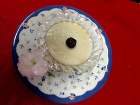 ラベンダーの香り広がるブロマンジェ