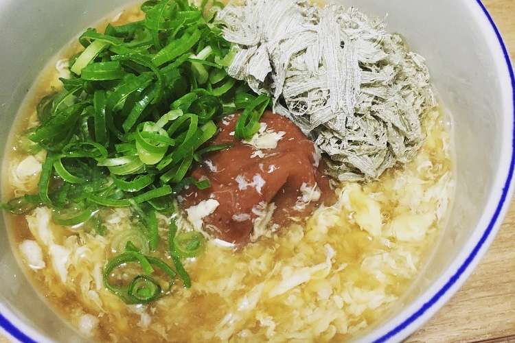 とろとろ卵と梅とろろあんかけうどん レシピ 作り方 By Cookun0530 クックパッド 簡単おいしいみんなのレシピが378万品