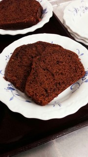 ココアとバナナのパウンドケーキの写真