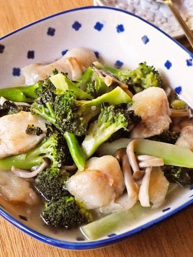 簡単中華✿鱈とブロッコリーの旨塩炒めの写真