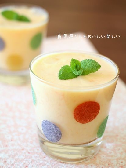 マンゴーグレープフルーツの豆乳スムージーの画像