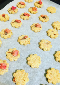 全粒粉と米粉のクッキー 桜風味